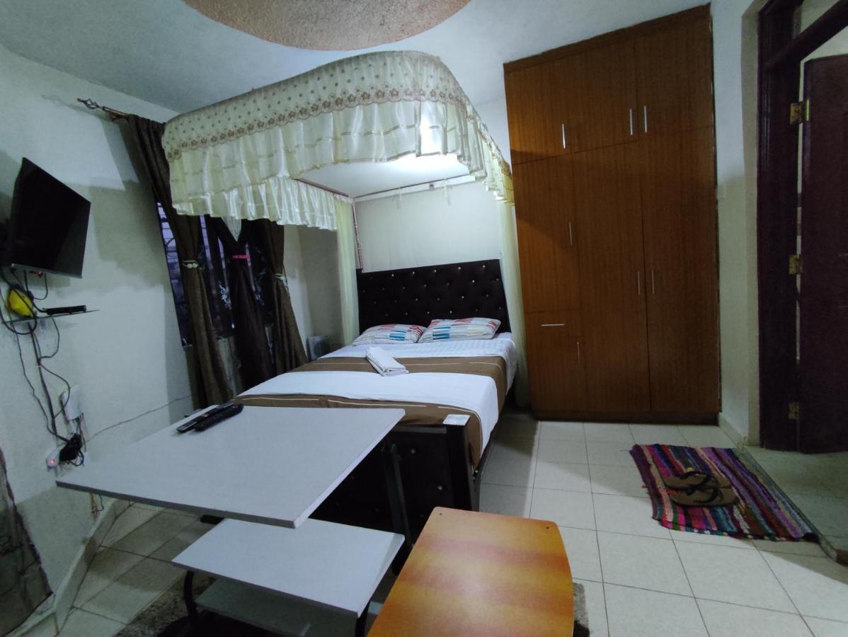 Executive Suite - Self Check Inn Kisumu Bagian luar foto