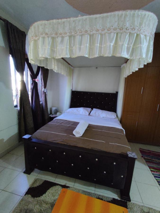 Executive Suite - Self Check Inn Kisumu Bagian luar foto